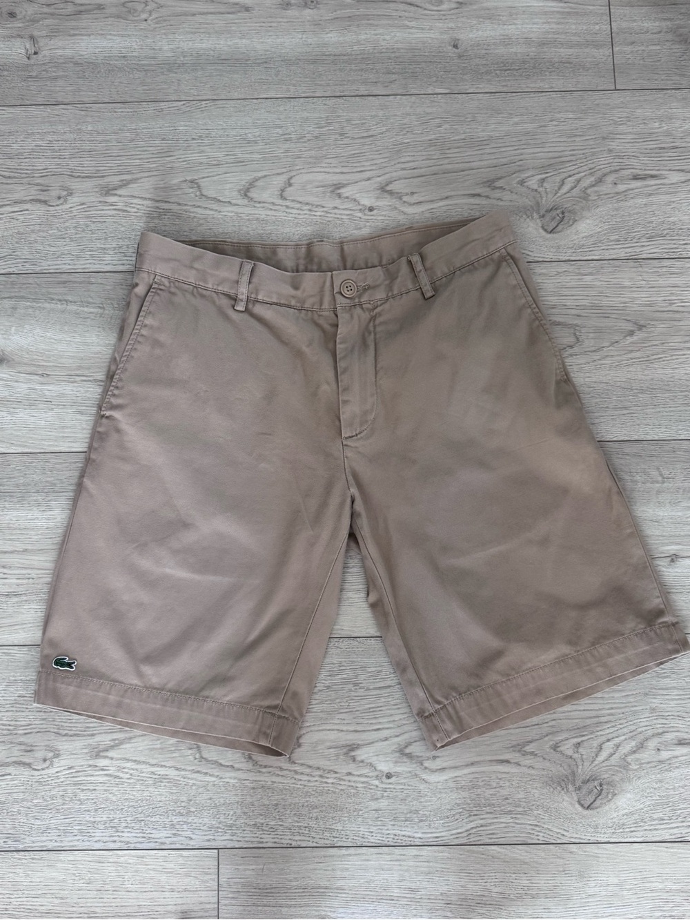 Lacoste Men's khaki Shorts